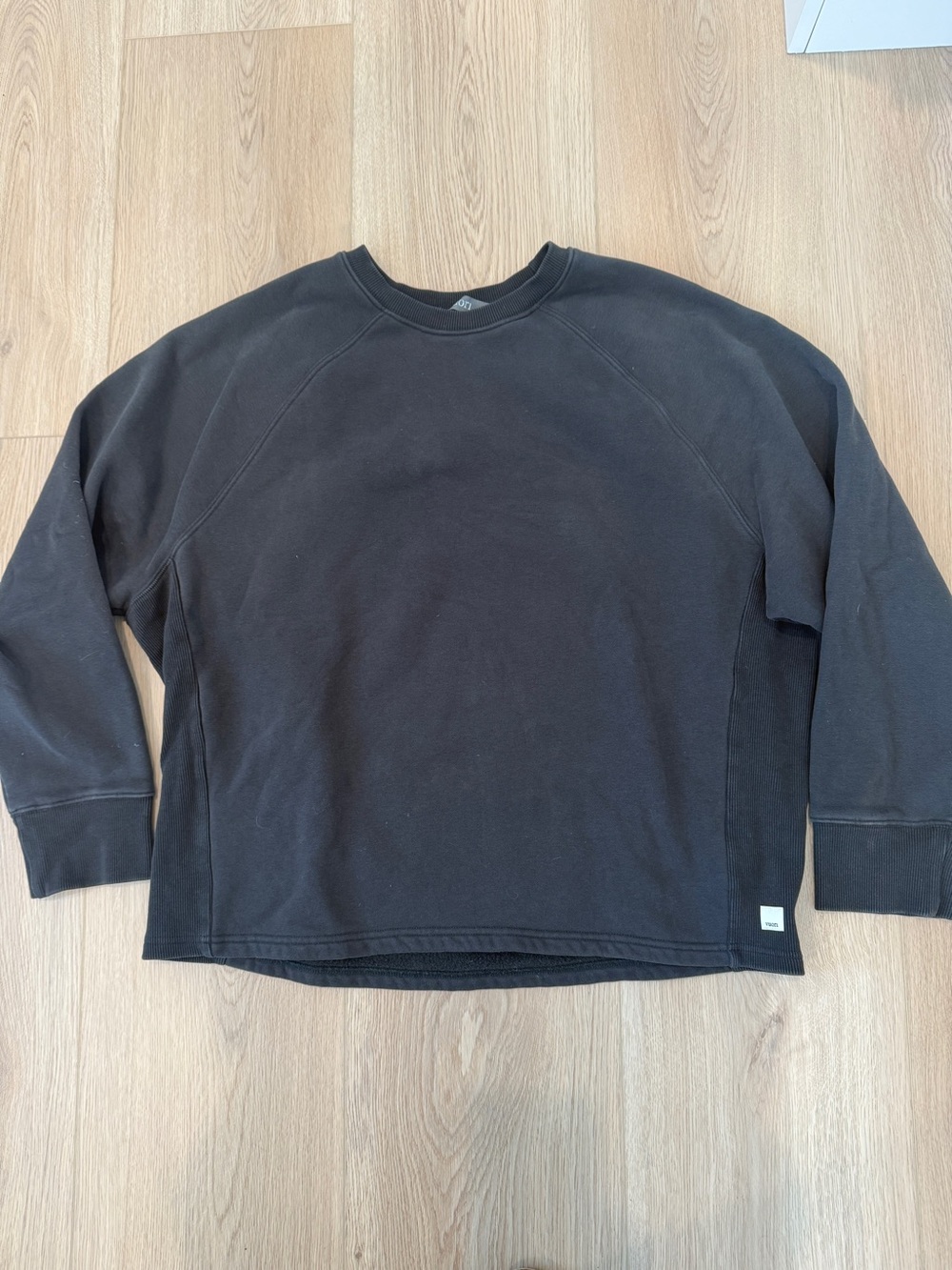 Vuori Restore Oversized Crew
Sweatshirt Washed
Black Women's M